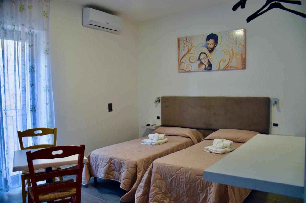 فافارا B&B Aurora المظهر الخارجي الصورة
